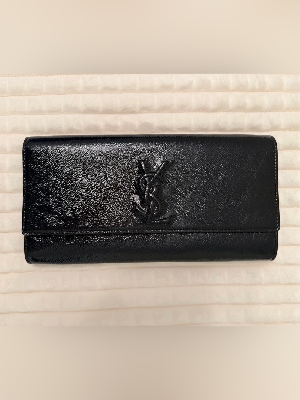 YSL Yves Saint Laurent Belle Du Jour Small Clutch Patent Leather Navy